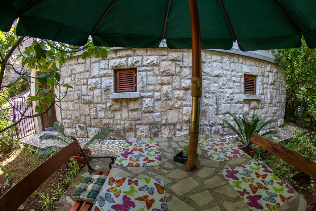 Azur Apartment Budua Esterno foto