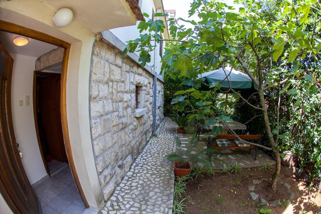 Azur Apartment Budua Esterno foto