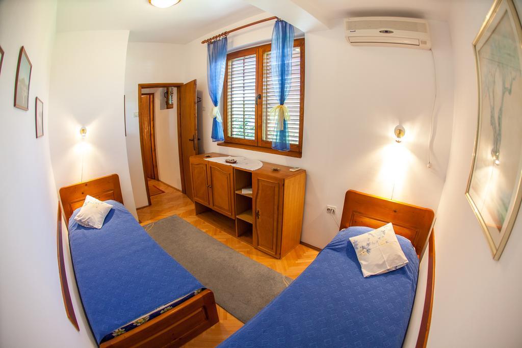 Azur Apartment Budua Esterno foto