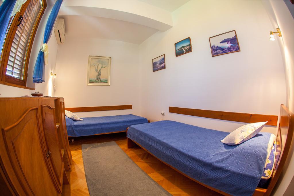 Azur Apartment Budua Esterno foto