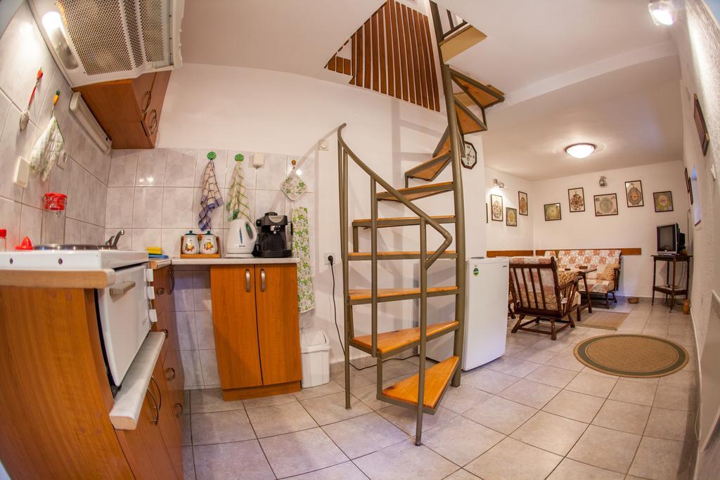 Azur Apartment Budua Esterno foto
