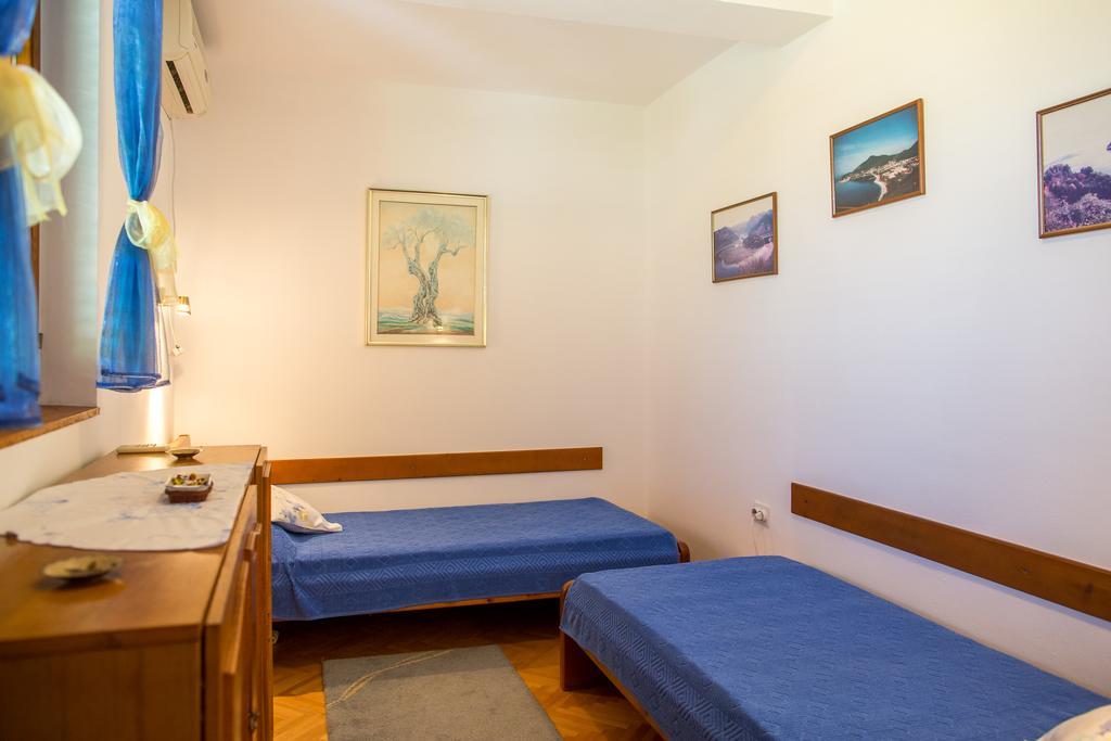 Azur Apartment Budua Esterno foto